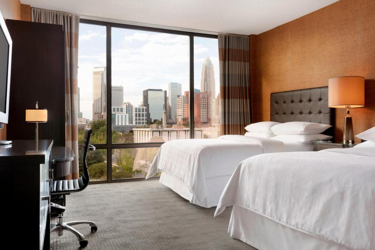 Sheraton Charlotte Hotel מראה חיצוני תמונה
