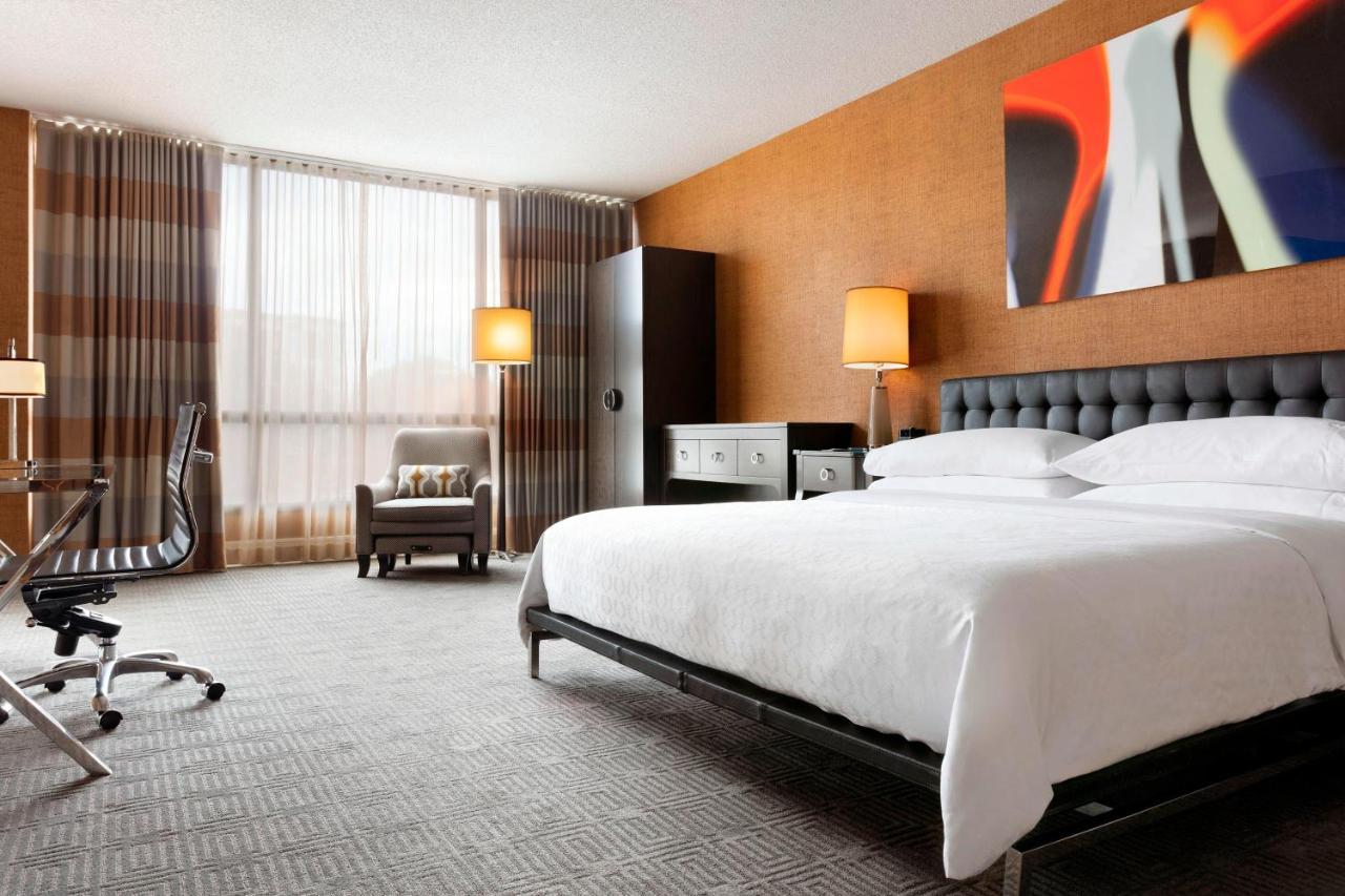 Sheraton Charlotte Hotel מראה חיצוני תמונה